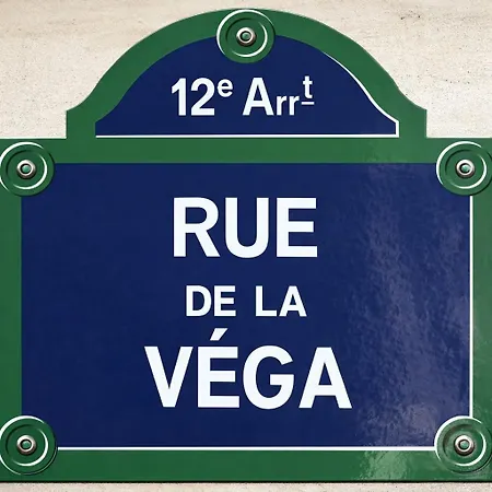 Le Lumiere - 12 Apartment Paris